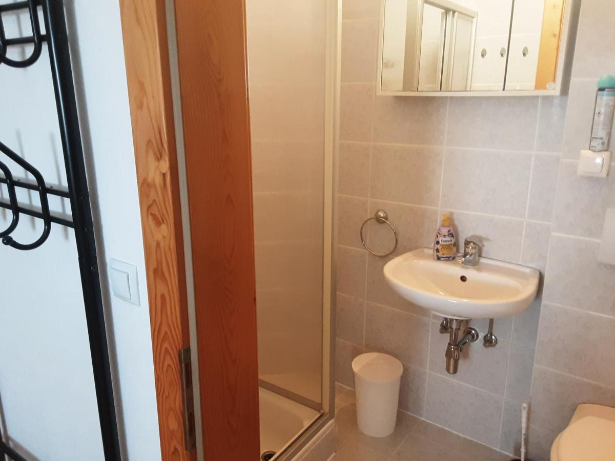 Apartment - Ferienwohnung 2 Treffen Am Ossiachersee ภายนอก รูปภาพ